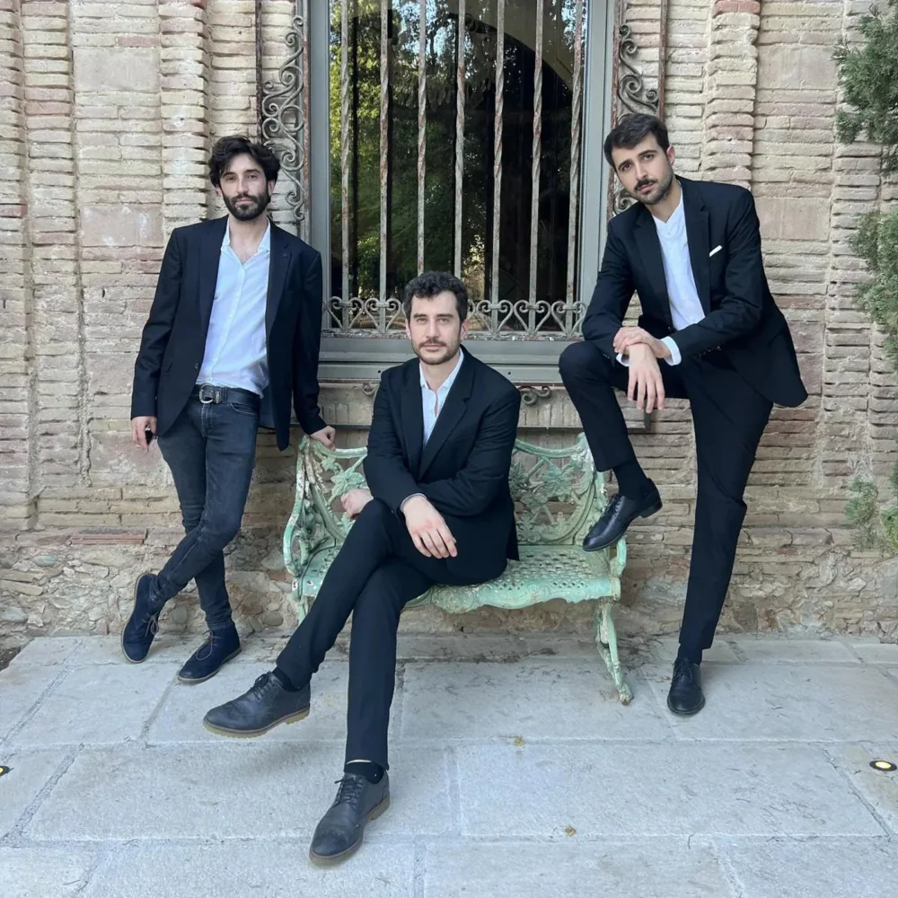 R4 Jazz Trio: Aleix Cansell, Oriol Tonietti i Pau Cullell